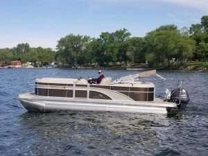 Toon Tastic Pontoon Rentals | 22’ Bennington 115 Yamaha